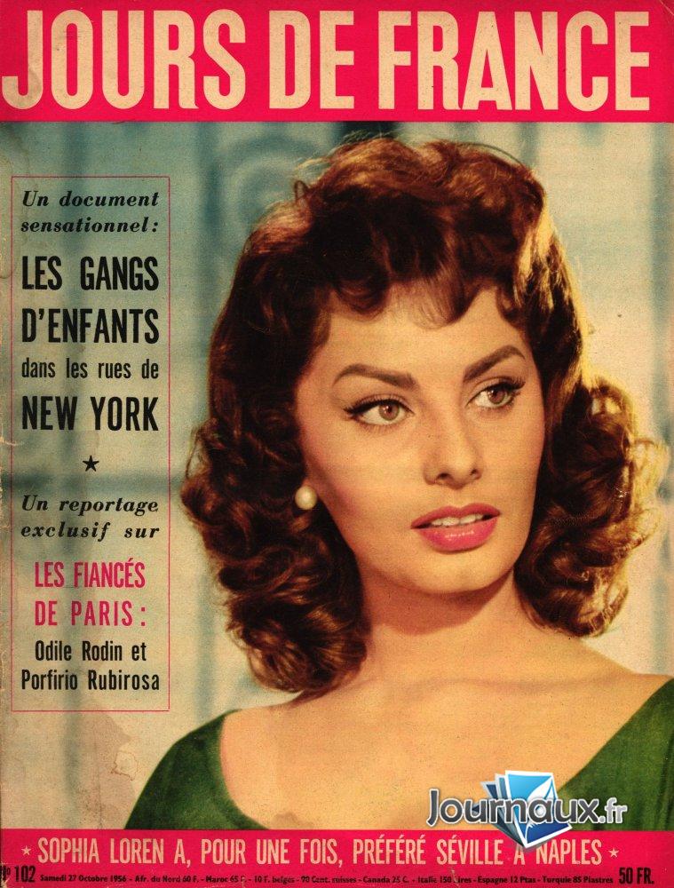 Jours de France du 27 Octobre 1956 - Sophia Loren a, pour une fois, préféré Séville a Naples  n° 102 2024-12-26