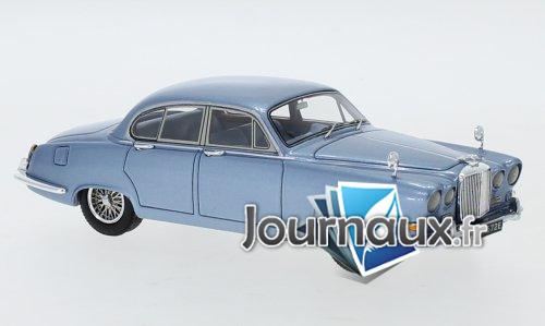 Jaguar 420, metallic-bleu clair, RHD - 1967