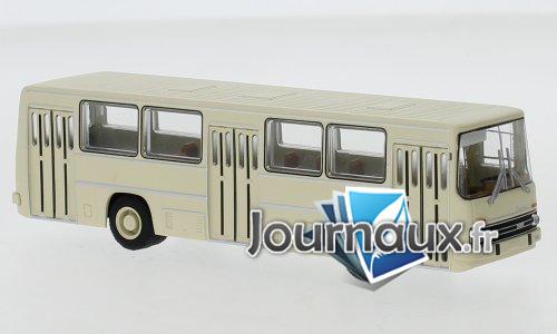 Ikarus 260 Stadtbus, beige clair - 1972