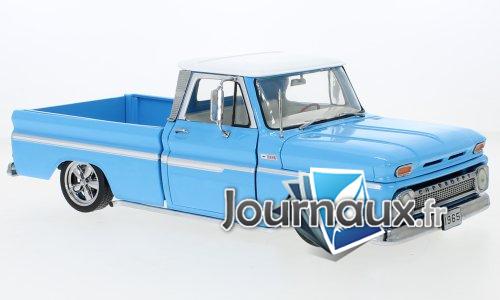 Chevrolet C-10 Stepside Pick Up Low Rider, bleu clair - 1965