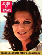 Jours de France du 2 Janvier 1973 - Claudia Cardinale dans "la scoumoune"