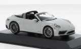 Porsche 911 (992) Targa 4 GTS, gris clair - 2022