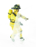 Pompier US jaune à l'échelle