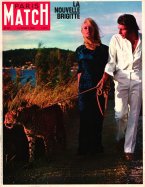 Paris Match du 16-07-1966 Bardot 