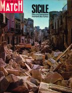 Paris Match du 27 Janvier 1968 - Sicile des cris d'angoisse montent des ruines 